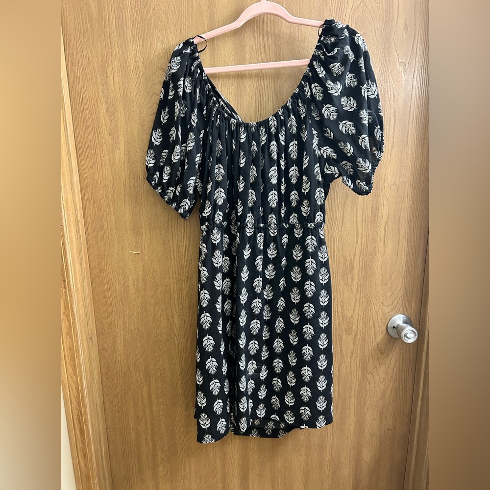 Old Navy Black Leaf Print Cut-Out Dress | Size XL